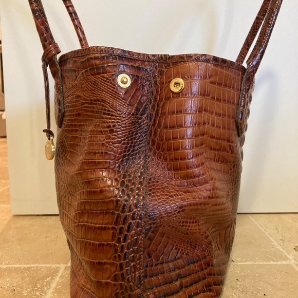 Brahmin Alligator Pattern Tote - Picture 5 of 7